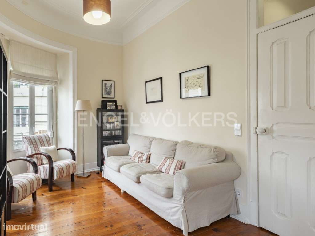 T3 com traça antiga junto ao Mercado de Campo de Ourique - Grande imagem: 3/25