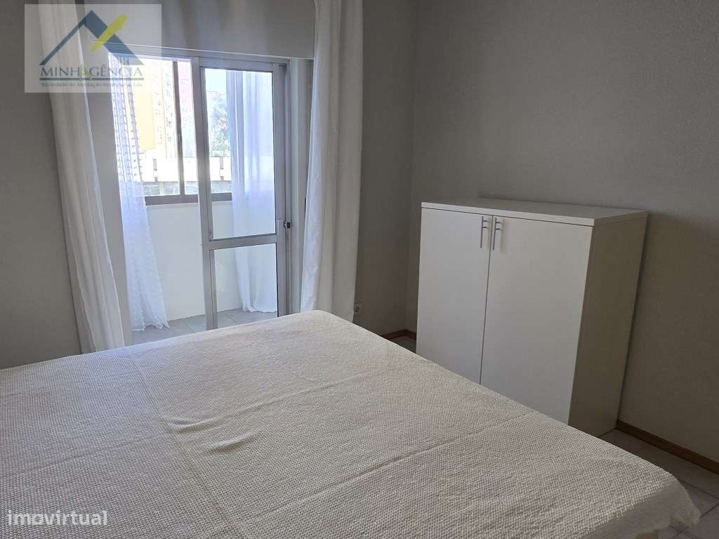 Apartamento T1 com varanda no Bonfim em Setúbal-12