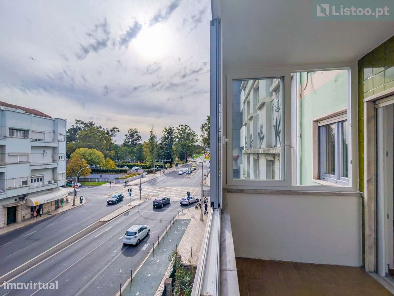 T2 Alvalade com Terraço e Garagem-22