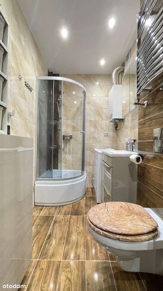 Na sprzedaż: przestronne 4-pokojowe mieszkanie-12