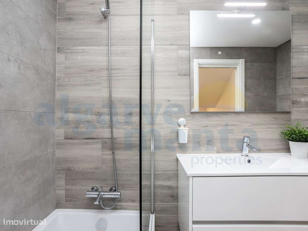 Moradia T3+2 Contemporânea - Pegada, Tavira, Algarve-49