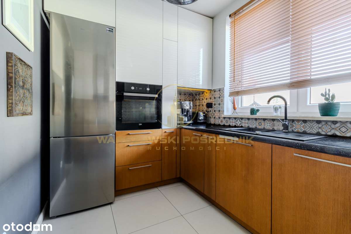 Dom z ogrodem Łomianki Dąbrowa Rajska-7