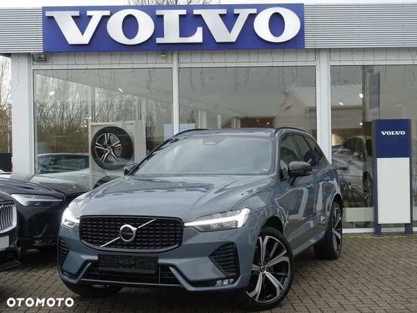 Volvo XC 60 B4 D AWD Plus Dark - 4