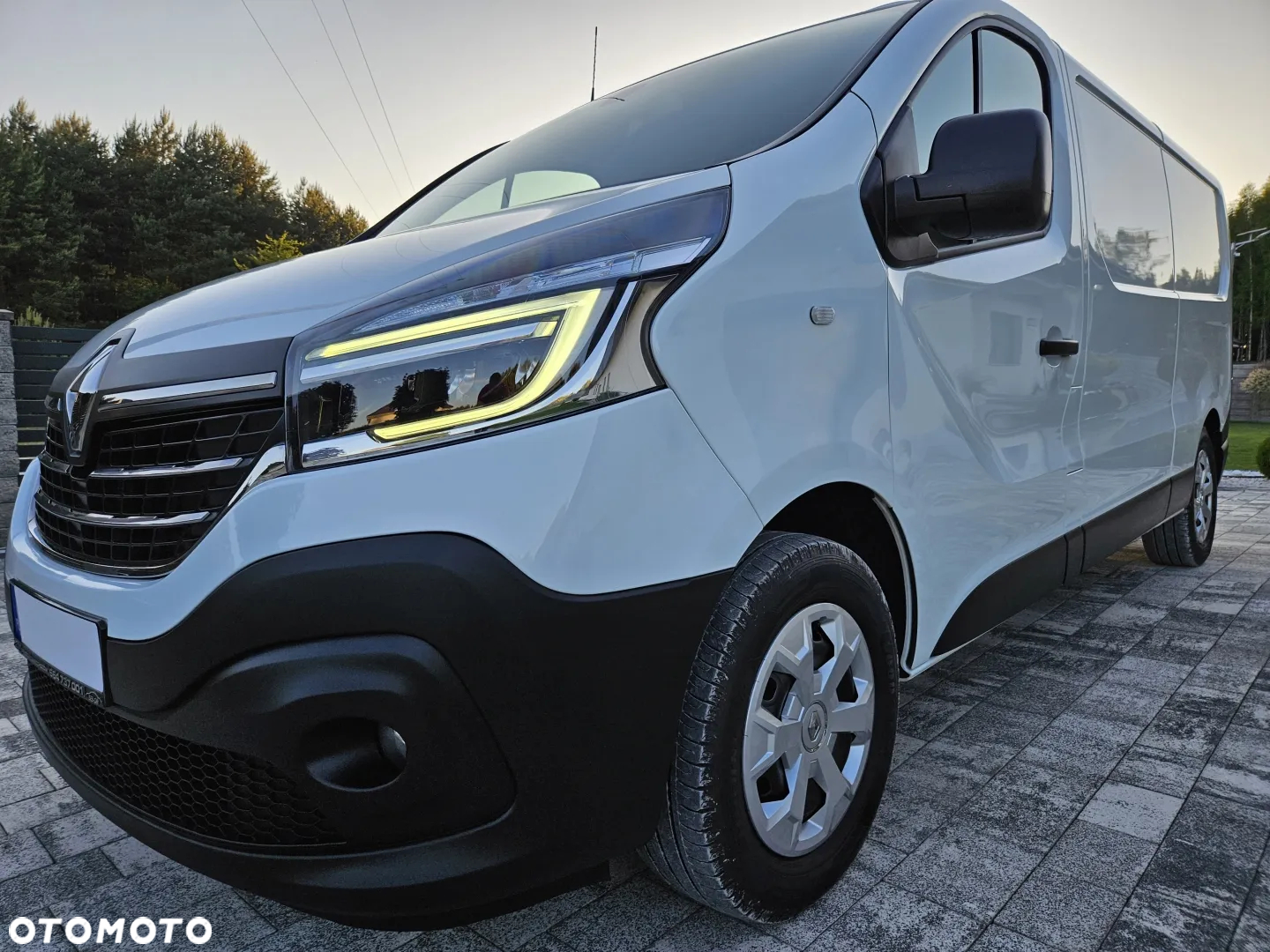 Renault Trafic III Chłodnia Izoterma L2H1 59tyś km SalonPL FV23% - 16