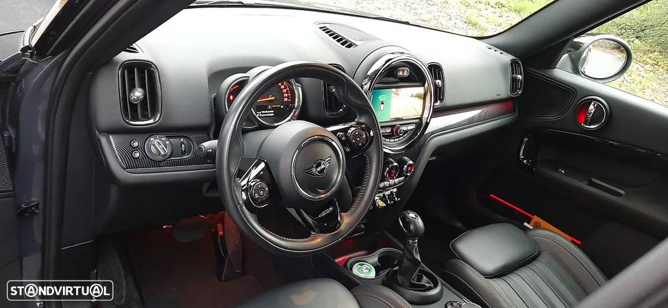 MINI Countryman Cooper SE ALL4 Auto - 9