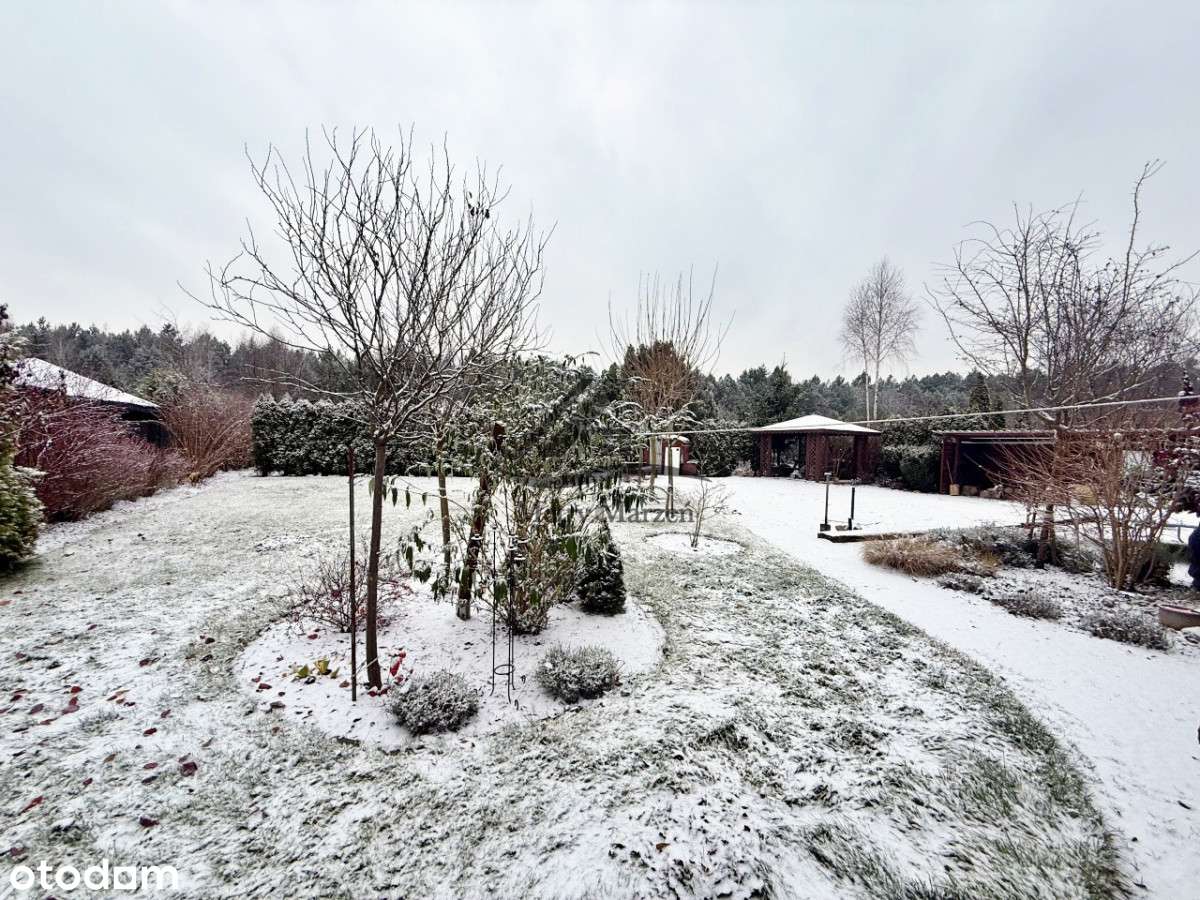 Dom w doskonałej lokalizacji - przy lesie!-17