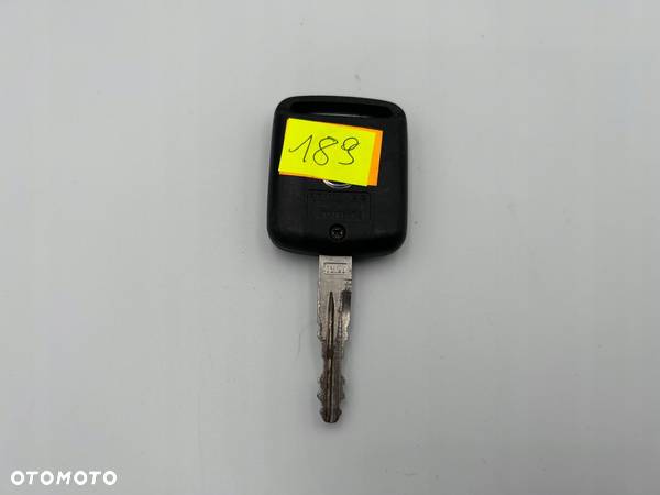 KLUCZ KLUCZYK PILOT NISSAN MICRA K12 ALMERA NAVARA 5WK4876/818 PCF7946 - 7