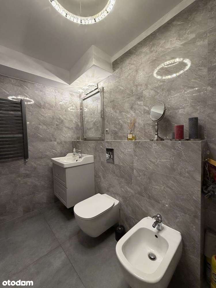 Ul.Lotnicza/5pok/cztery poziomy/ogród/garderoba/garaż/siłownia-17