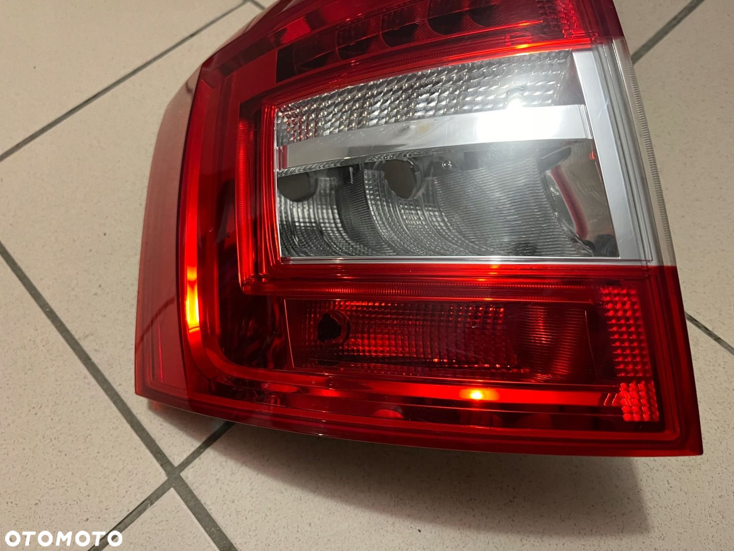 SKODA OCTAVIA III 3 KOMBI LED 5E9 LAMPA TYLNA TYŁ LEWA - 5