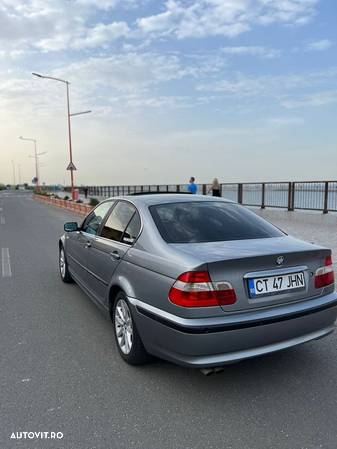 BMW Seria 3 318i Edition Exclusive - 7