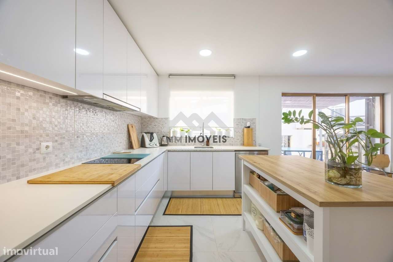 Moradia T3 | Gondomar | Renovada | Jardim | 3 Frentes | Terraço - Grande imagem: 5/47