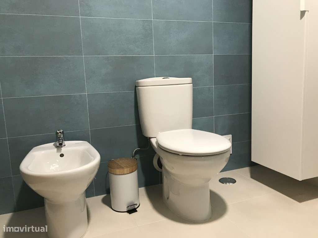 Apartamento T2 com parqeamento - Grande imagem: 3/7