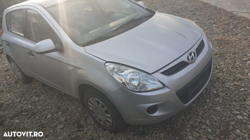 Usa dreapta spate Hyundai i20 2011 - 1