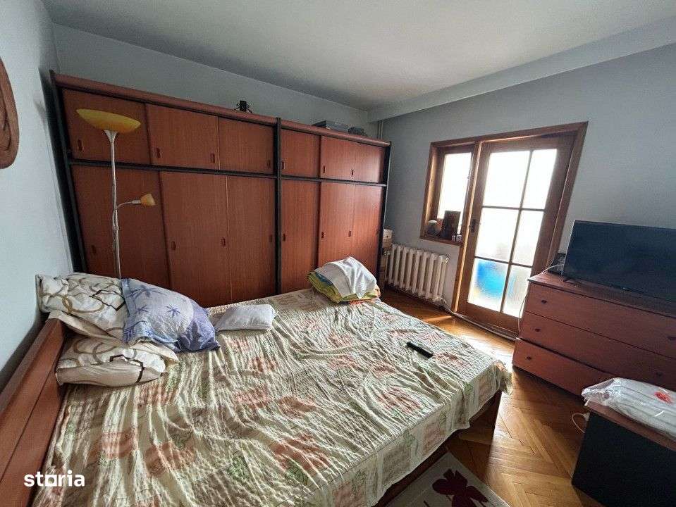 Apartament 3 camere confort 1 decomandat, Dorobantilor, etaj 3 - Imagine principală: 4/9