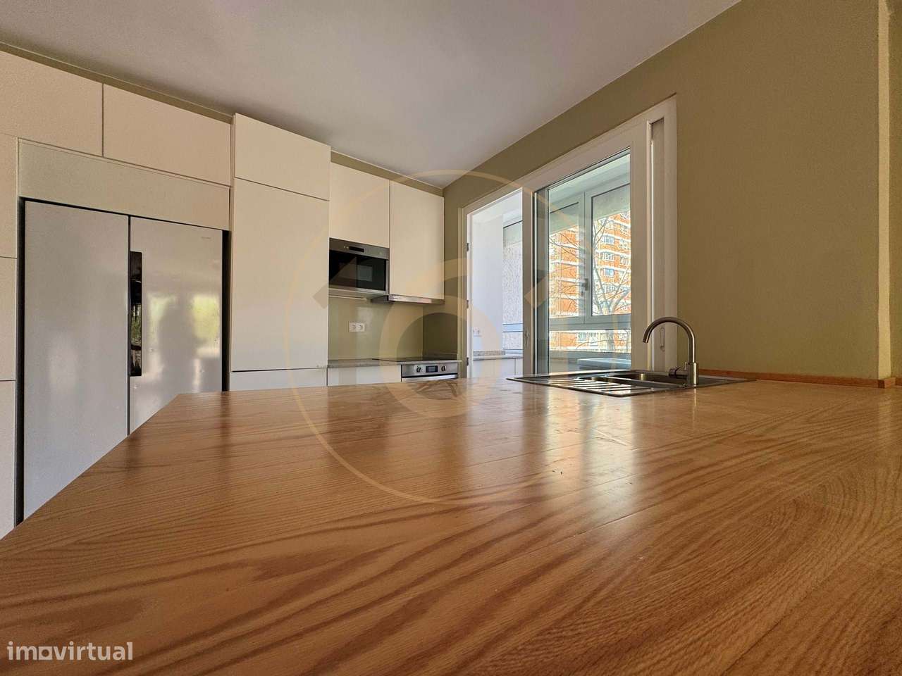 Apartamento T3 com varanda, para venda , no Porto-12