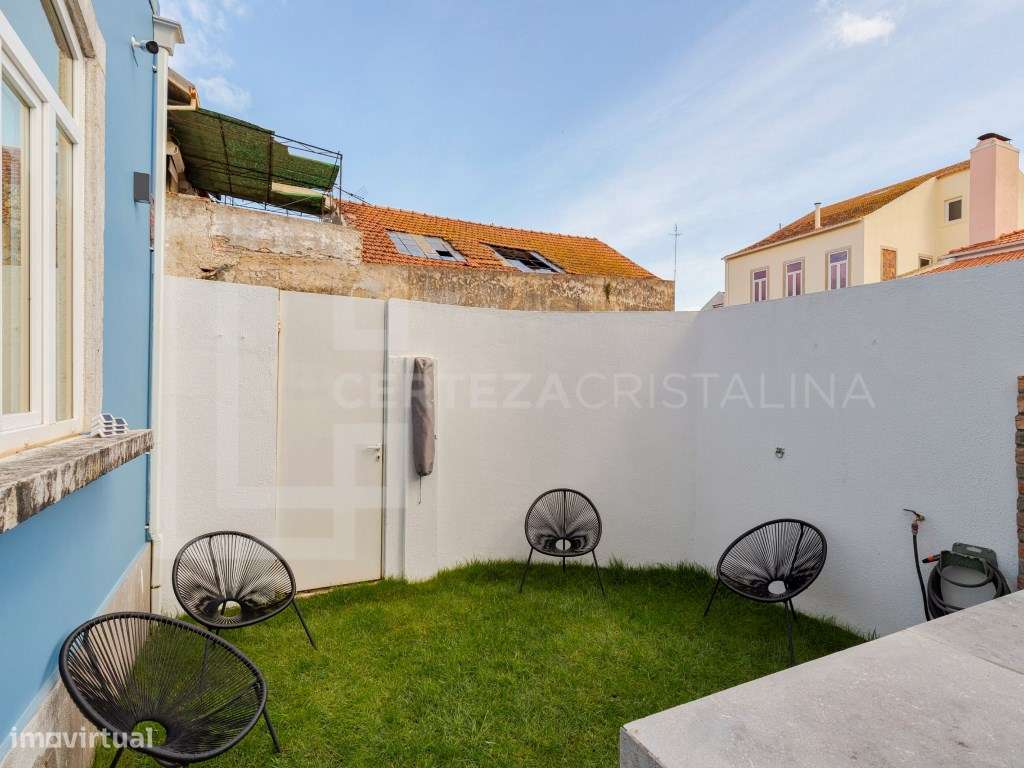 Moradia de Charme com Design Contemporâneo e Espaço Exterior | Cent...-25