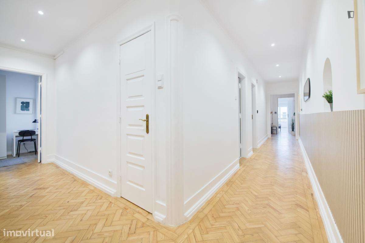 Quarto - localizado em Entrecampos Lisbon - Grande imagem: 4/10