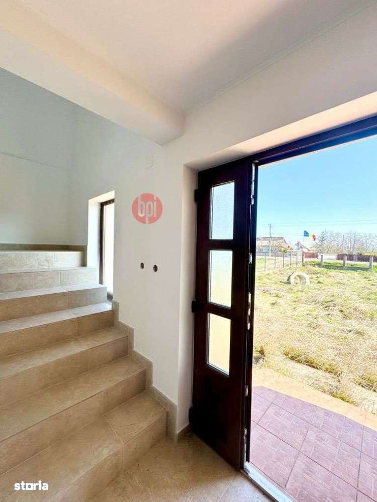 SE VINDE CASA Noua, in Boroaia, intre Tg.Neamt si Falticeni-7