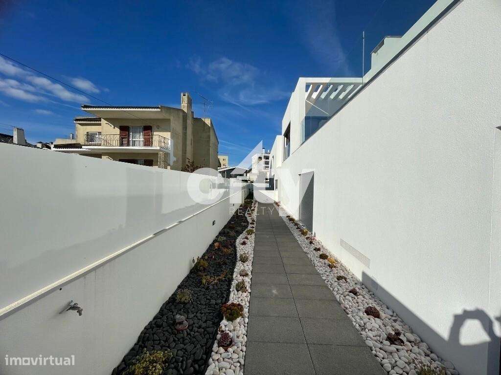 Apartamento T3 Box-6