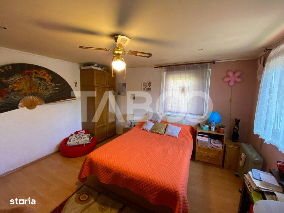 Casa S+P+1E 4 camere 2 bai 225mp utili curte gradina Cetate Alba Iulia - Imagine principală: 2/9