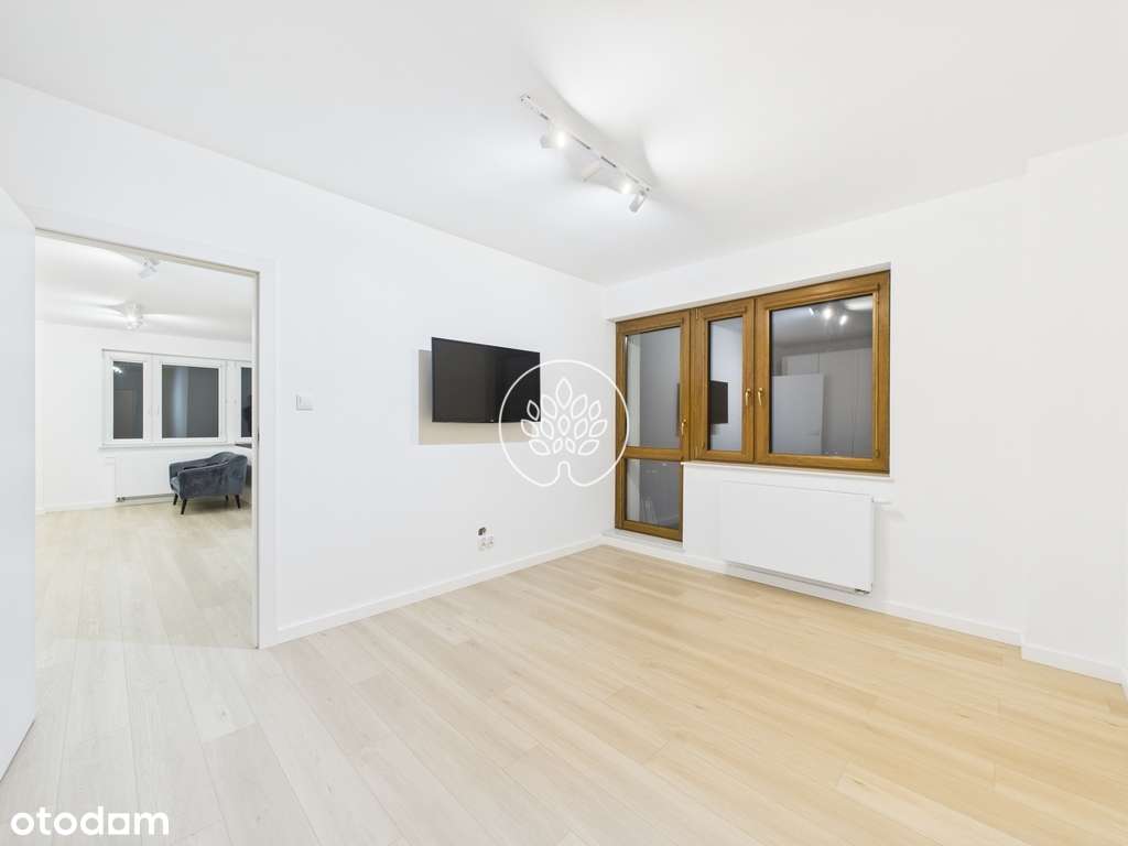 Przestronne mieszkanie 42 m² po remoncie, loggia-8