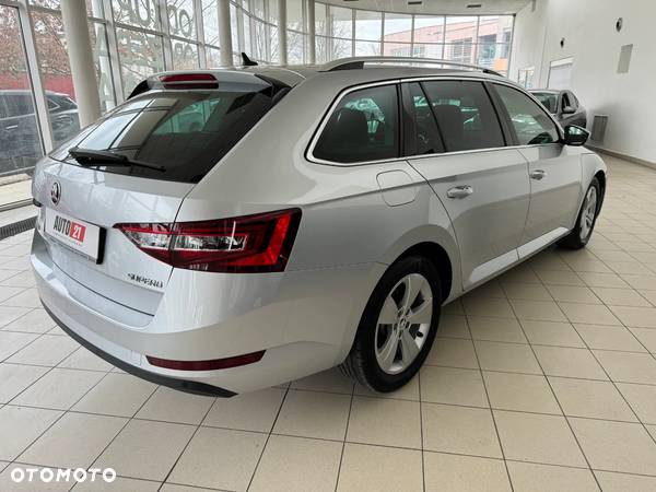 Skoda Superb 1.5 TSI ACT Ambition - 10