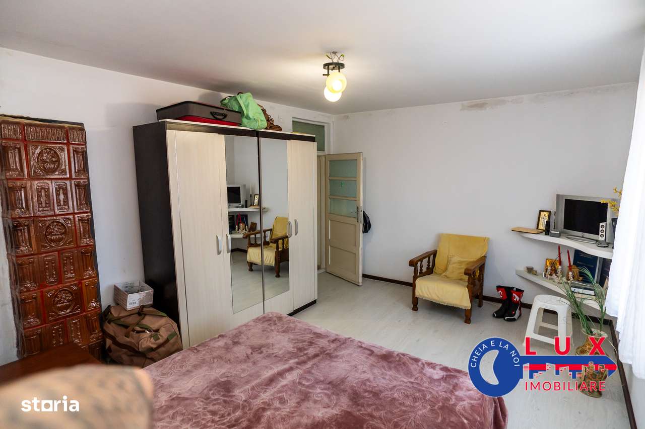 ID 6678 Vindem casa pe Strada Trandafirilor – ULTRACENTRAL-12