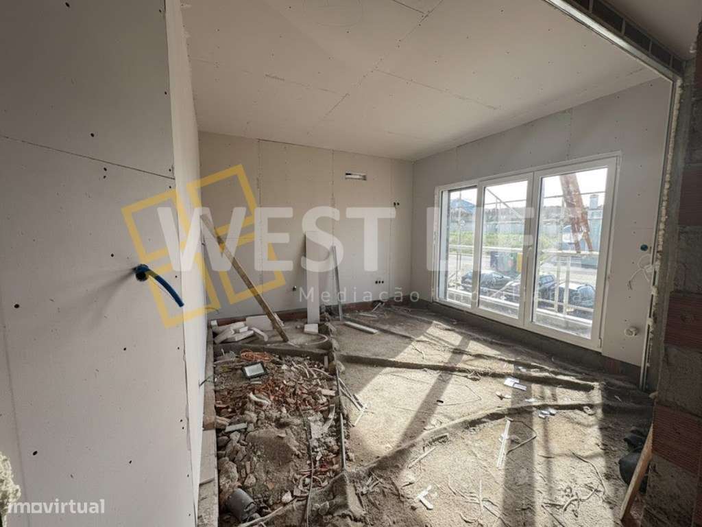 Moradia T3 com três magnificas suítes - NOVA-6