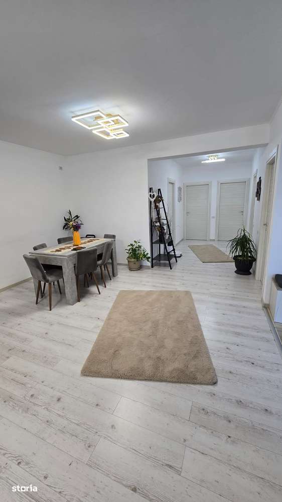 Casa P+ M  la cheie ,teren 340 mp Mihai Eminescu - Imagine principală: 4/18