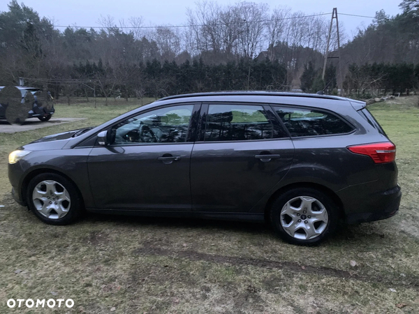 Ford Focus 1.0 EcoBoost Connected - 11