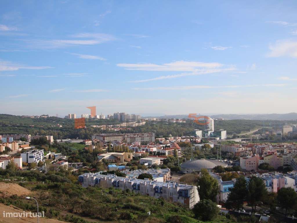 Apartamento T2 no VIEW RESIDENCE 24-10