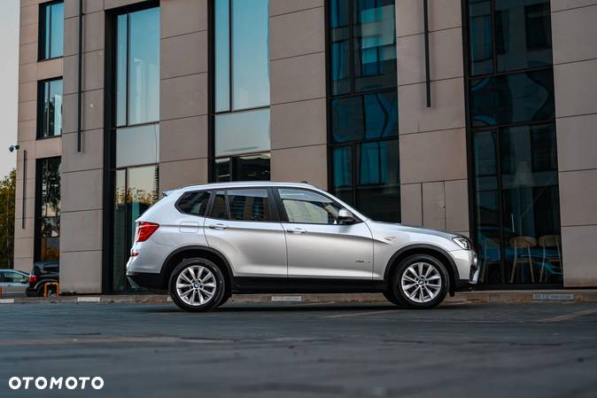 BMW X3 xDrive28i Sport-Aut xLine - 8