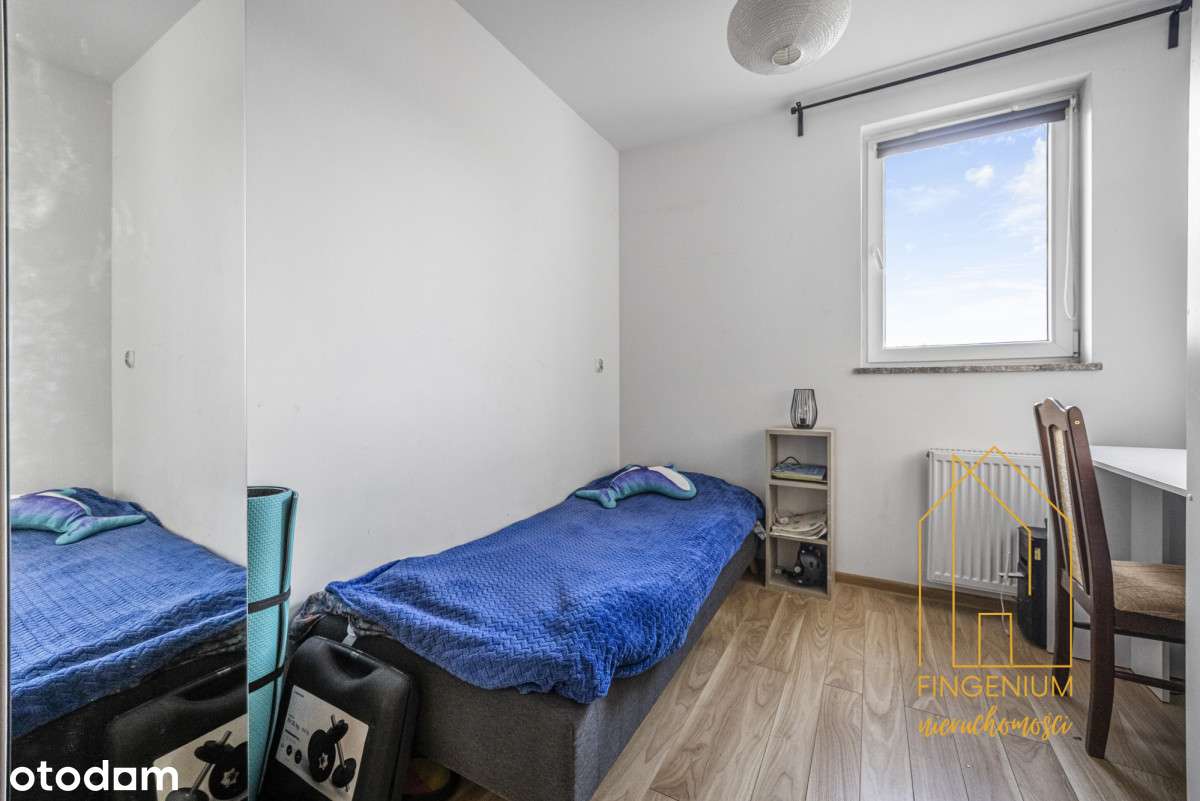 3 pokje z dużym tarasem na ostatnim piętrze Ząbki-9