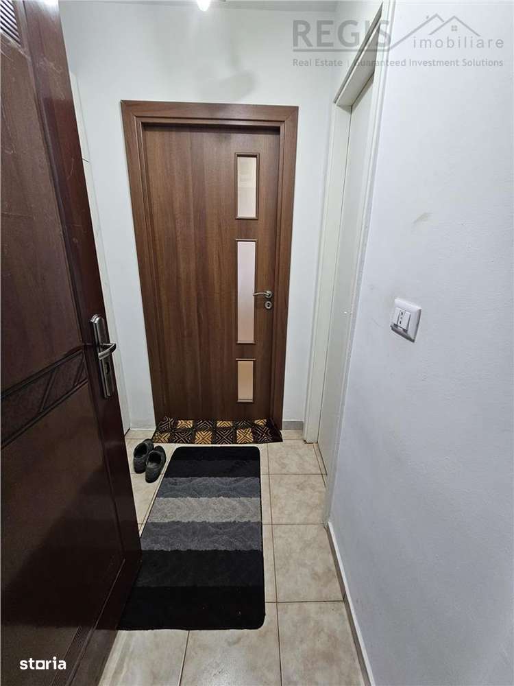 Garsoniera mobilata si utilata ASTRA-12