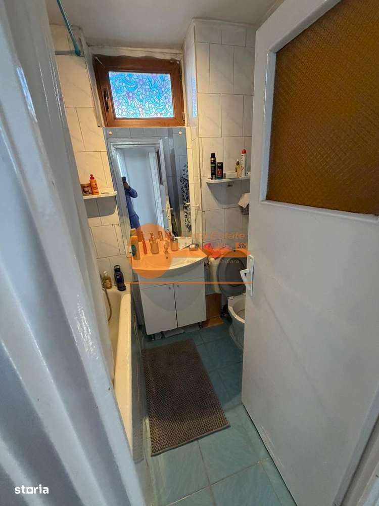 Apartament cu 3 camere in zona Giulesti-5