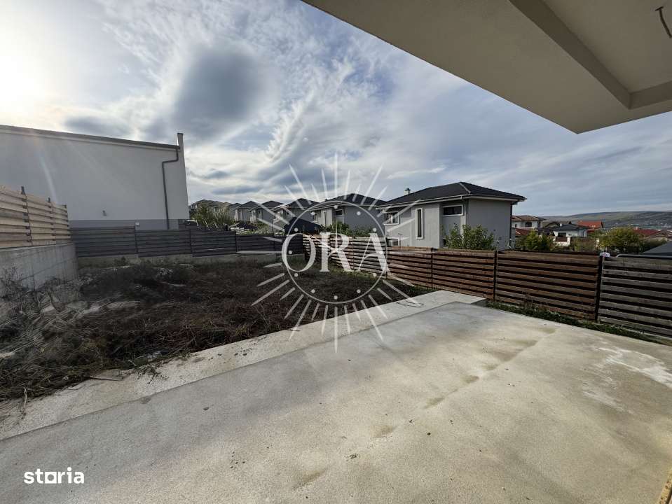 CASĂ INDIVIDUALĂ 4 CAMERE | DE VANZARE | DEZMIR | 120MP | DEMISOL / - Imagine principală: 2/18