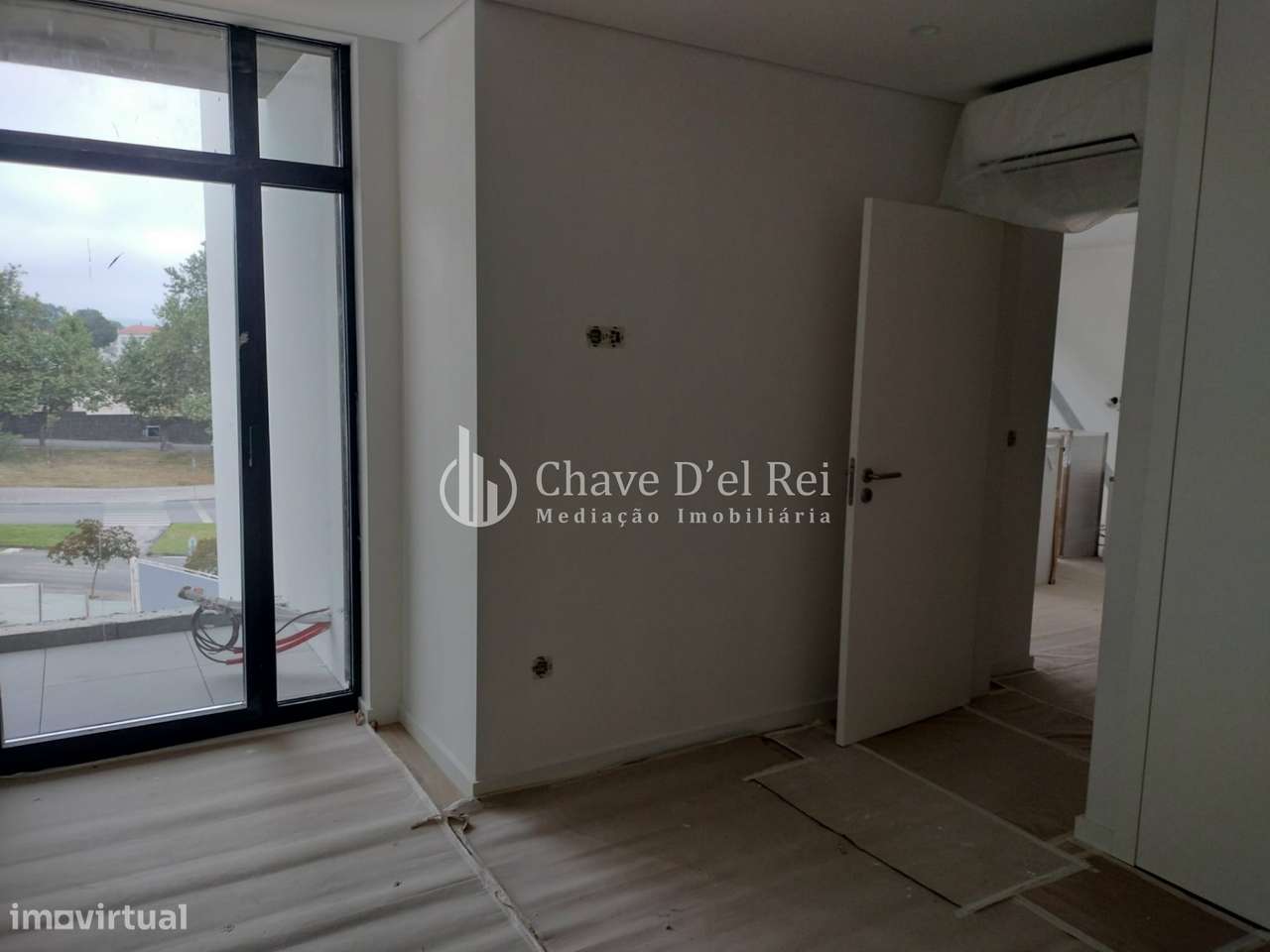 Apartamento T1 Venda em Repeses e São Salvador,Viseu - Grande imagem: 3/9