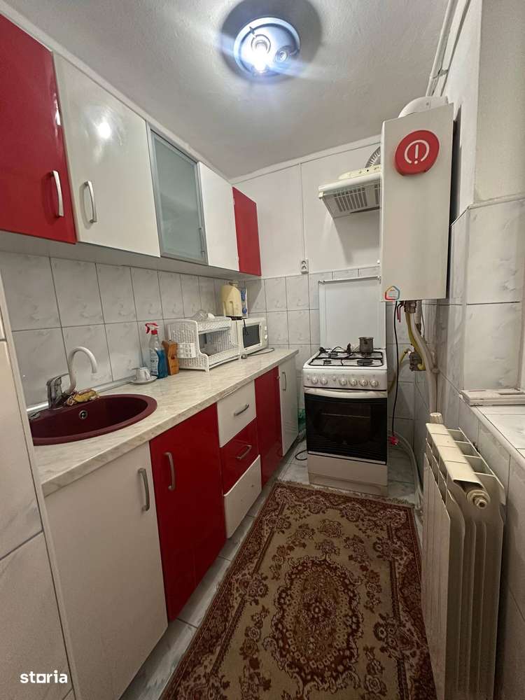 De vanzare garsonieră cf1,mobilata și utilata,etaj intermediar 28.500e-11