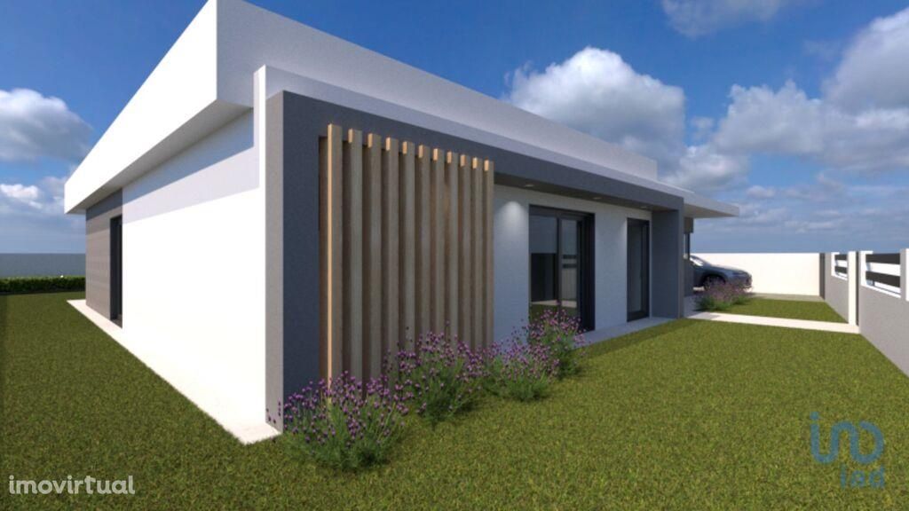 Casa T3 em Setúbal de 220,00 m2