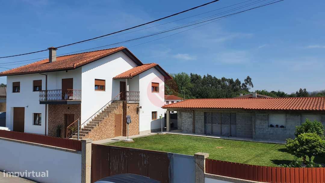 Moradia individual -Lage - Grande imagem: 2/24