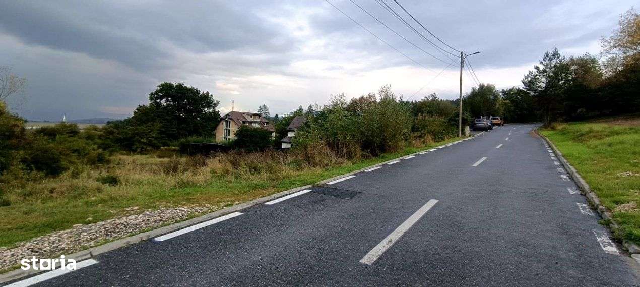 Teren in zona pitoreasca , usor accesibila , cu utilitati si panorama-1