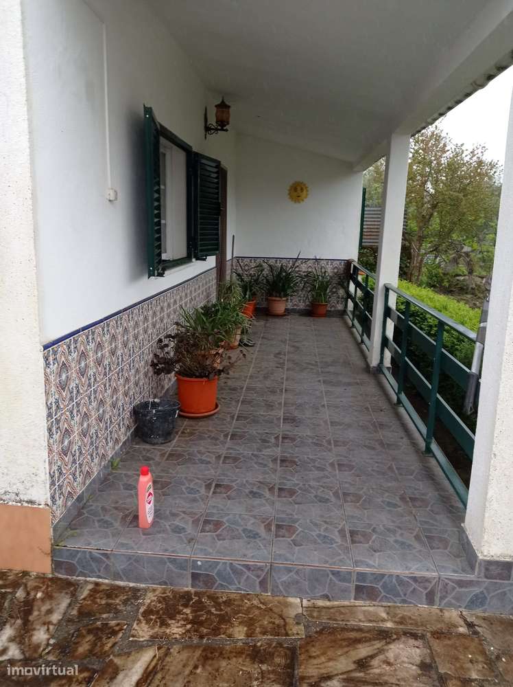 Casa à venda na Quebrada com 60 m2 e terreno de 520 m2, zona calma - Grande imagem: 4/24