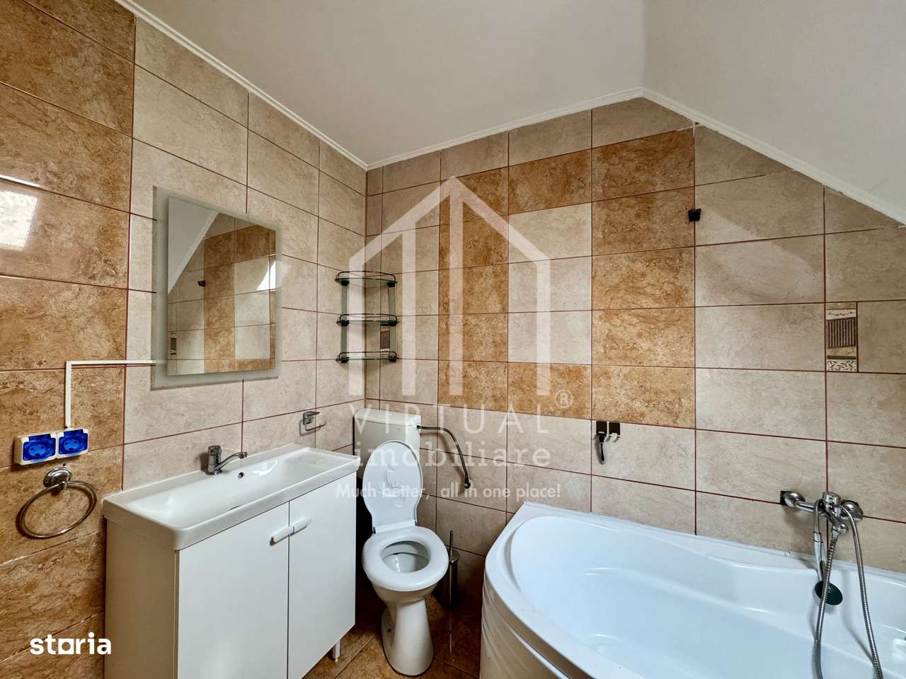 Mansarda cu 3 camere, 39mp utili+pod amenajat 25mp, balcon, V. Aaron-10