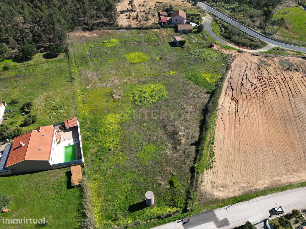 Terreno para venda em Casais Larana – Ramalhal, Torres Vedras-0