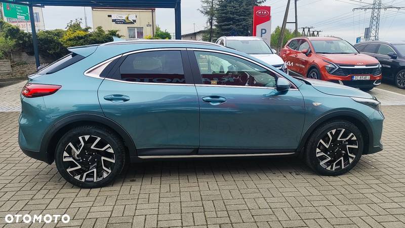 Kia XCeed 1.5 T-GDI M - 8