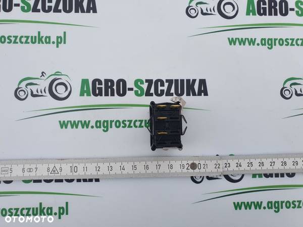 PRZEŁĄCZNIK LAMP OSTRZEGAWCZYCH FARMTRAC - 2