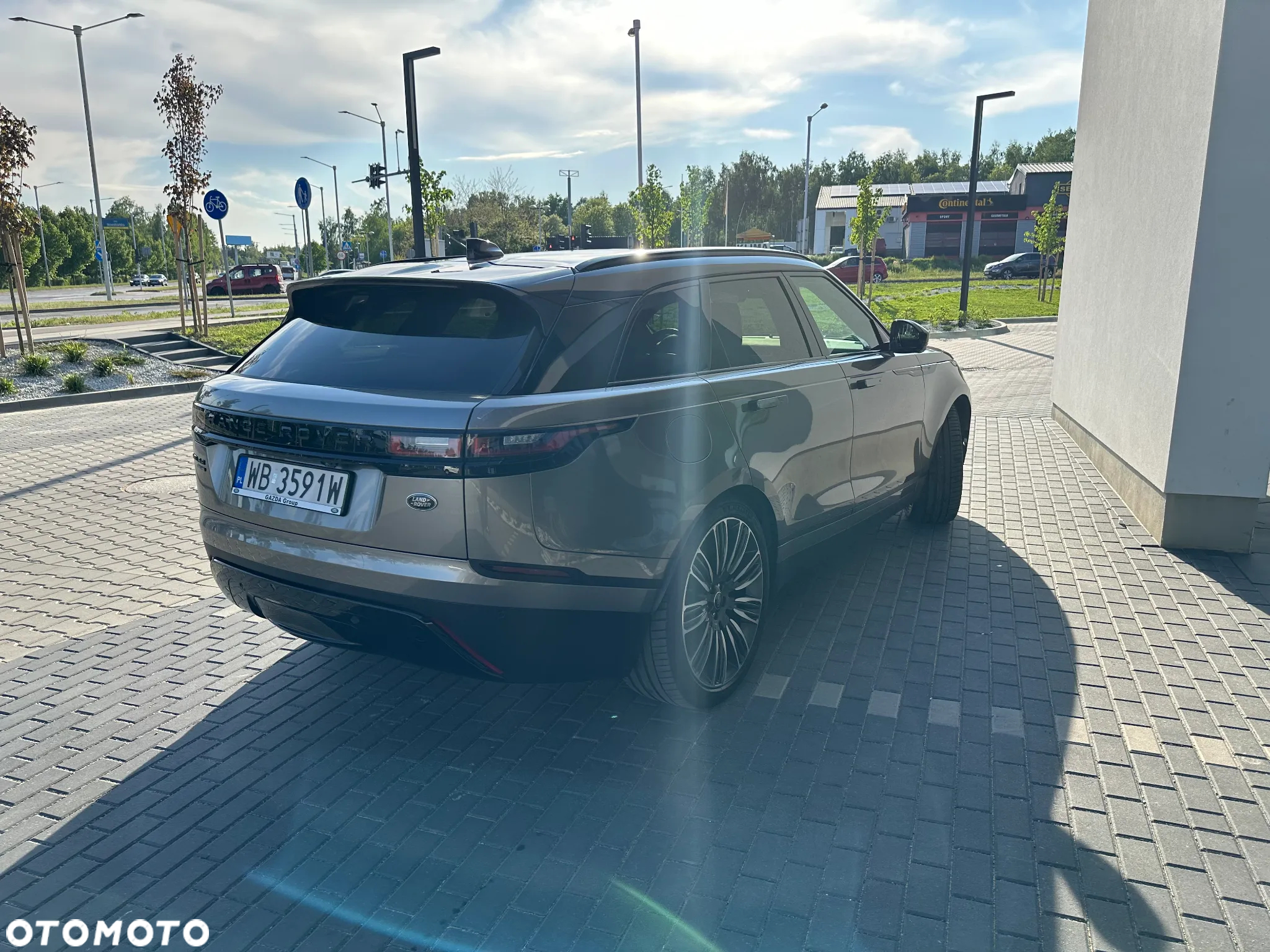 Land Rover Range Rover Velar 3.0 D300 mHEV HSE - 9