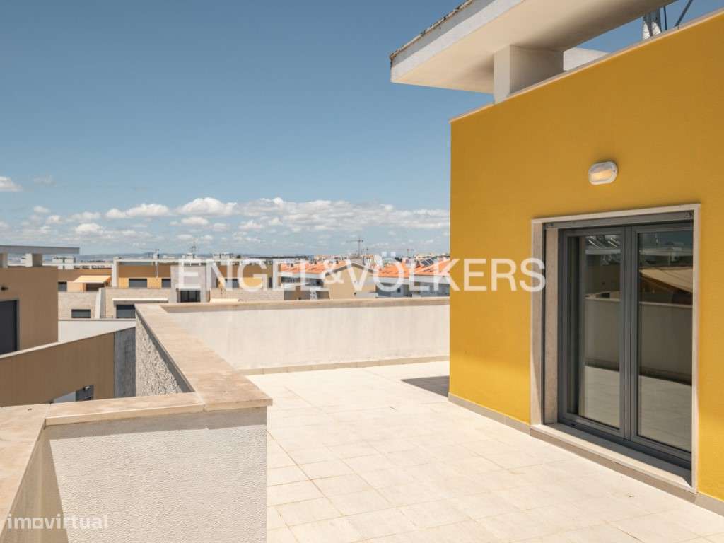 Exclusivo Duplex T2+1 com Terraço Privativo e Vista Panorâmica-23