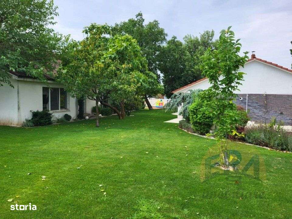 Casa selecta in Oradea, Zona Oncea, Str. Cantaretului - Imagine principală: 4/19