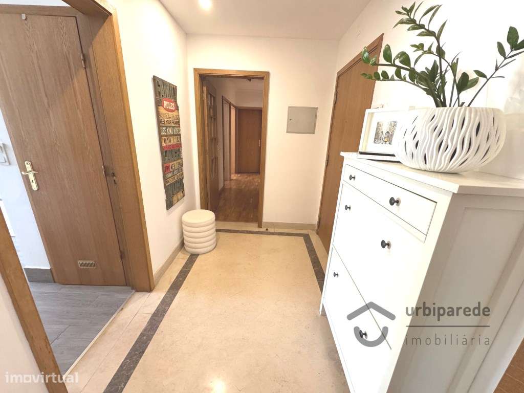 Apartamento T2, junto á escola Camilo Castelo Branco, Carnaxide - Grande imagem: 4/39